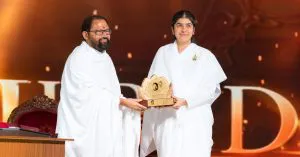 Sister Shivani shares insights on conscious living at Pujya Gurudevshri Rakeshji’s 60th birth anniversary