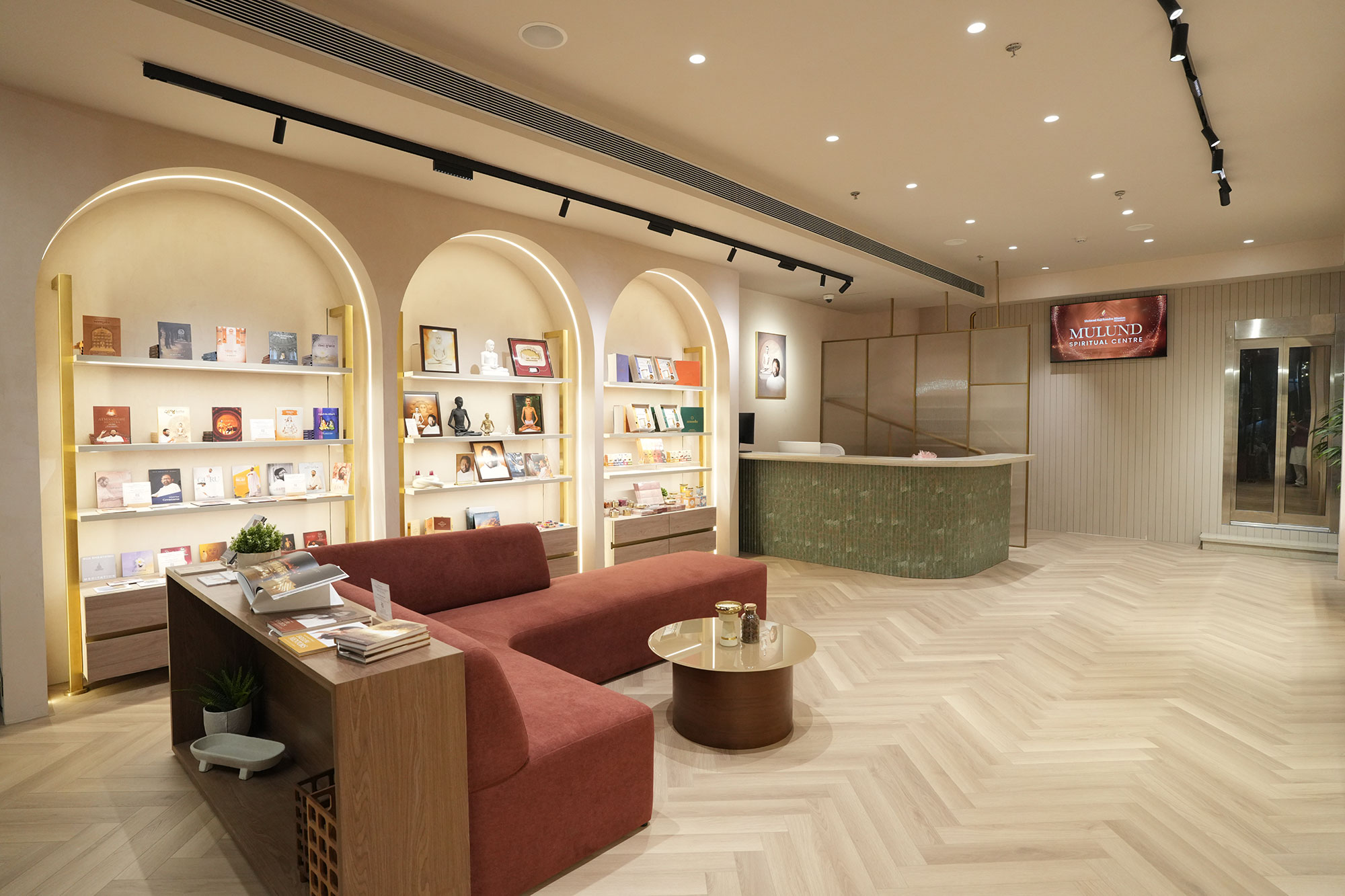Divine Shop